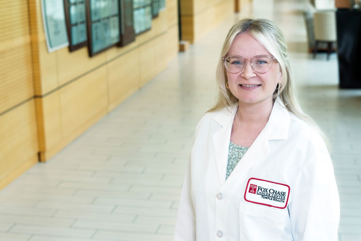 Rebecca Smith, a technician in the lab of Yu “Sunny” Liu, PhD
