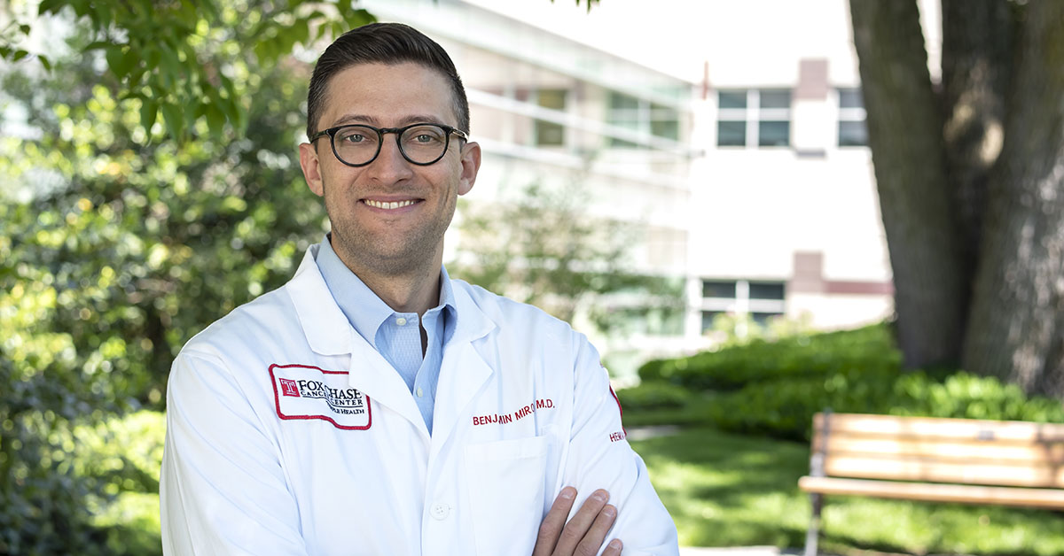 Dr. Benjamin Miron, medical oncology fellow at Fox Chase is honored with 2021 New Discoveries Young Investigator Award