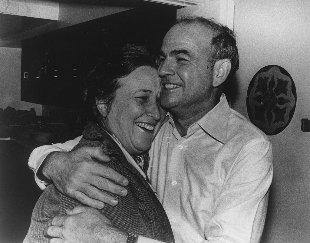 Dr. Blumberg and his wife Jean, 1976