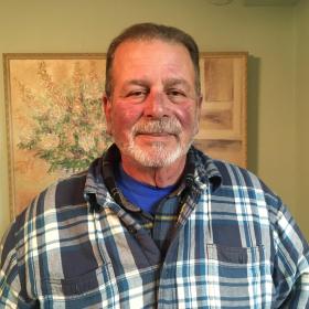 Link to /sites/default/files/styles/patient_story/public/images/patient-stories/Demindo.JPG?h=d6e8a40f&itok=QBQLvzrT