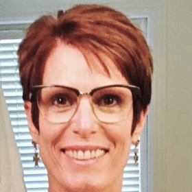 Link to /sites/default/files/styles/patient_story/public/images/patient-stories/KarenApplegate_Photo.jpg?h=30f01792&itok=F5w2VBRP