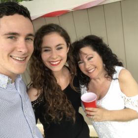 Link to /sites/default/files/styles/patient_story/public/images/patient-stories/Sandi-Nick-Kids_0.jpg?h=031e06e4&itok=69TTtfkI