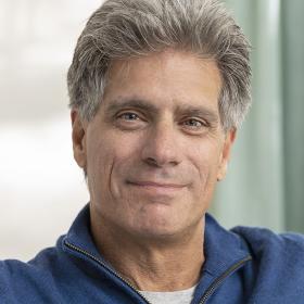 Link to /sites/default/files/styles/patient_story/public/images/patient-stories/barrybanner.jpg?h=dbb571bb&itok=NcI-gxEx