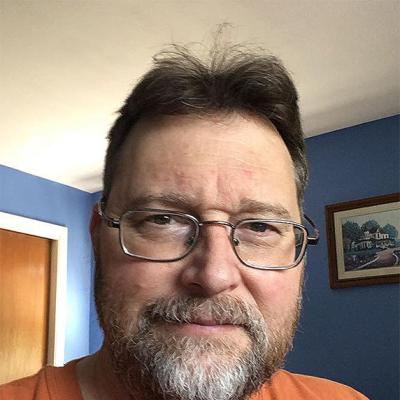 Link to /sites/default/files/styles/patient_story_alt_teaser/public/images/patient-stories/DennisHaring.jpg?itok=ayU59ZHz