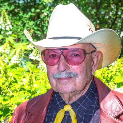 Link to /sites/default/files/styles/patient_story_alt_teaser/public/images/patient-stories/Headshot.jpg?itok=POpWne0-