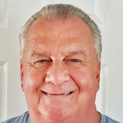 Link to /sites/default/files/styles/patient_story_alt_teaser/public/images/patient-stories/Vanella_J_Photo00000003-2.jpg?itok=cL9V2Qwa