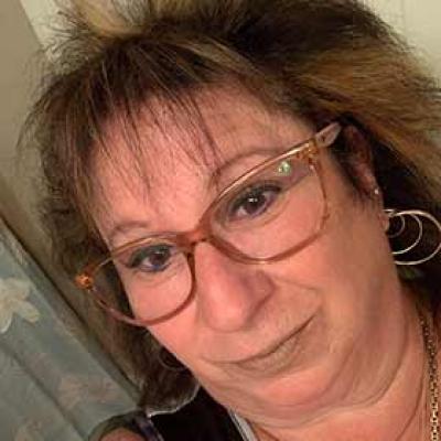 Link to /sites/default/files/styles/patient_story_alt_teaser/public/images/patient-stories/Vrbicek_self_thumb.jpg?itok=wwd5WCGe