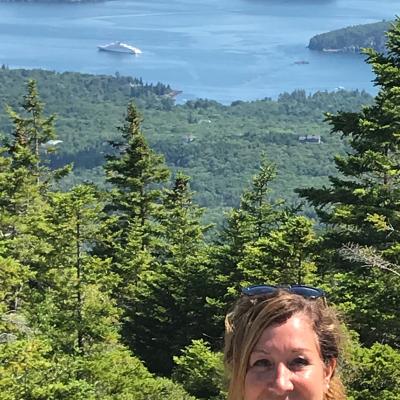 Link to /sites/default/files/styles/patient_story_alt_teaser/public/images/patient-stories/hiking.jpg?itok=7JUGTMpo