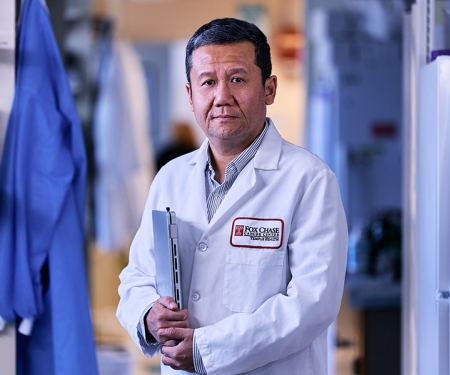 Yu “Sunny” Liu, PhD, Director of Bioinformatics at the Biostatistics and Bioinformatics Facility