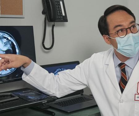 Link to /sites/default/files/styles/post_teaser_image_300x250_/public/Colorectal%20Liver%20Metastases%20Blog%20Photo.jpg?h=2240b8e9&itok=hCnWgCAO