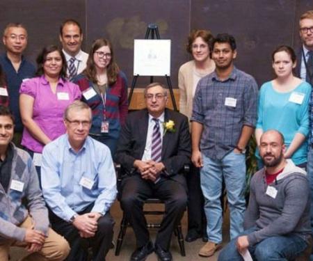 Link to /sites/default/files/styles/post_teaser_image_300x250_/public/images/blog/thumb/el-deiry-lab-5.jpg?h=0d5b2870&itok=Lg3wXrXm