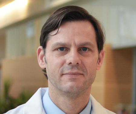 Link to /sites/default/files/styles/post_teaser_image_300x250_/public/images/news/thumb/StefanBarta640x860.jpg?h=cb93dabd&itok=9QaRYoFW