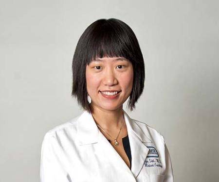Study suggests genomic profiles measured through circulating free DNA (cfDNA) in the blood of breast cancer patients may provide a more effective way to treat cancer and track its progression.