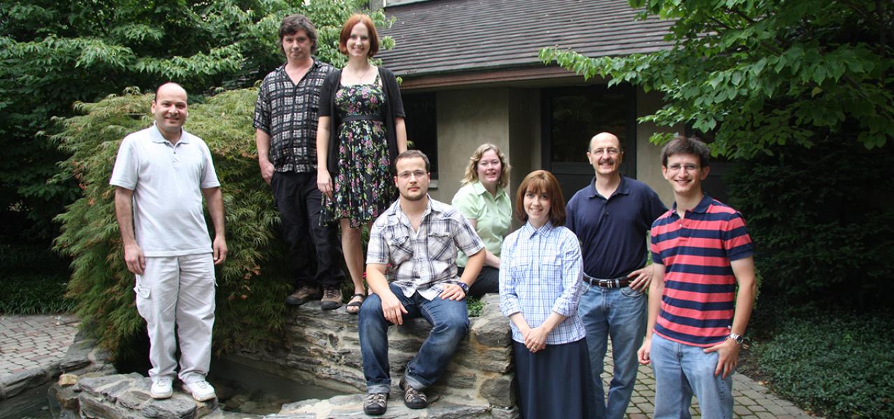 Link to /sites/default/files/styles/slider_desktop/public/images/slide/labolder.jpg?itok=XW0IkU_i