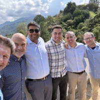 A team of urologists from the Fox Chase – Temple Urologic Institute traveled to Santiago de Cali, Colombia.