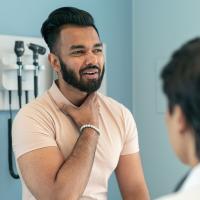 Link to /sites/default/files/styles/thumb/public/head-and-neck-cancer-1200-628.jpg?h=2240b8e9&itok=iNdHR6mC