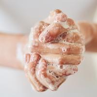 Link to /sites/default/files/styles/thumb/public/images/blog/thumb/winterhandwashing.jpg?h=2240b8e9&itok=rI-zruij